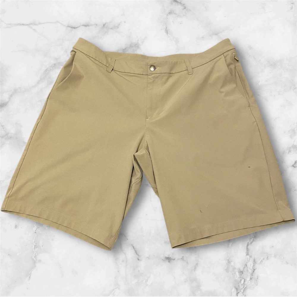 Lululemon Shorts Mens 38 Brown Khaki Tan Slim Commission Golf Chino Performance